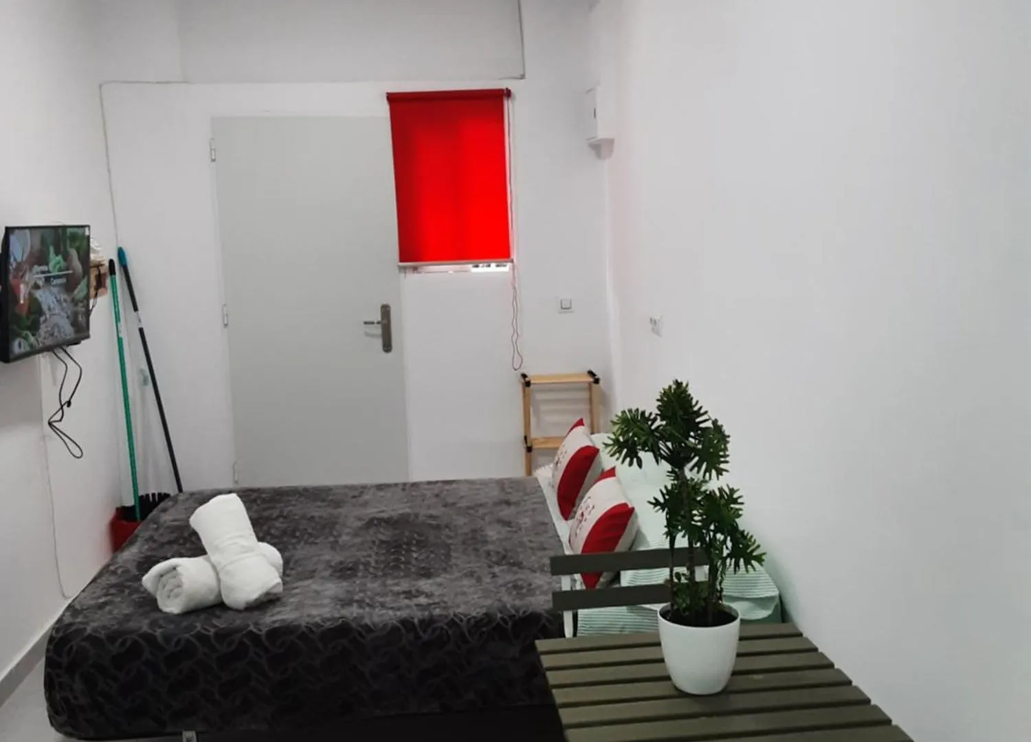 Precioso Apartamento Moderno Cerca Del Carrefour Rosaleda Malaga Apartment