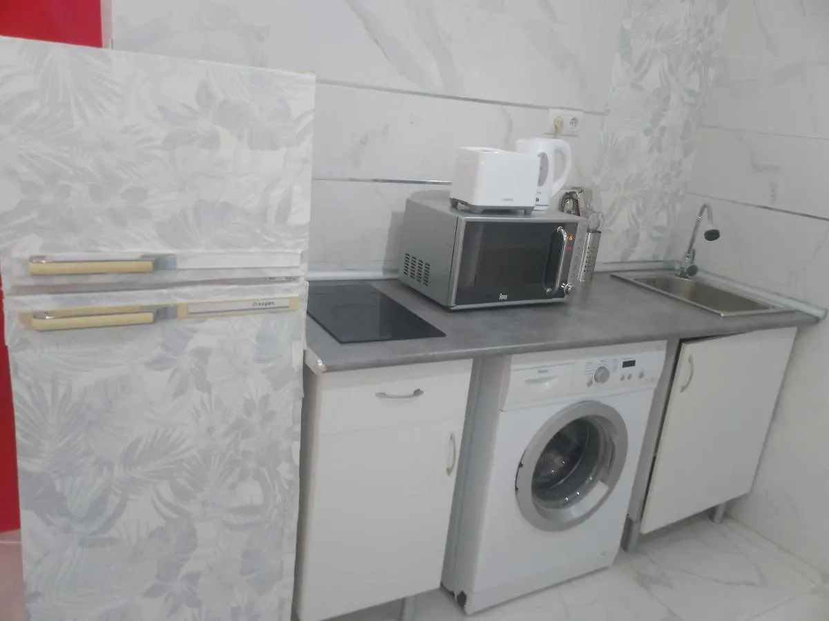 Precioso Apartamento Moderno Cerca Del Carrefour Rosaleda Malaga 0*,  Spain