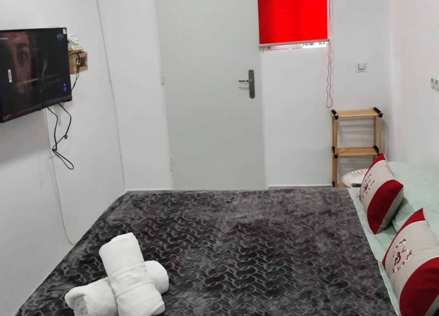 Apartment Precioso Apartamento Moderno Cerca Del Carrefour Rosaleda Malaga